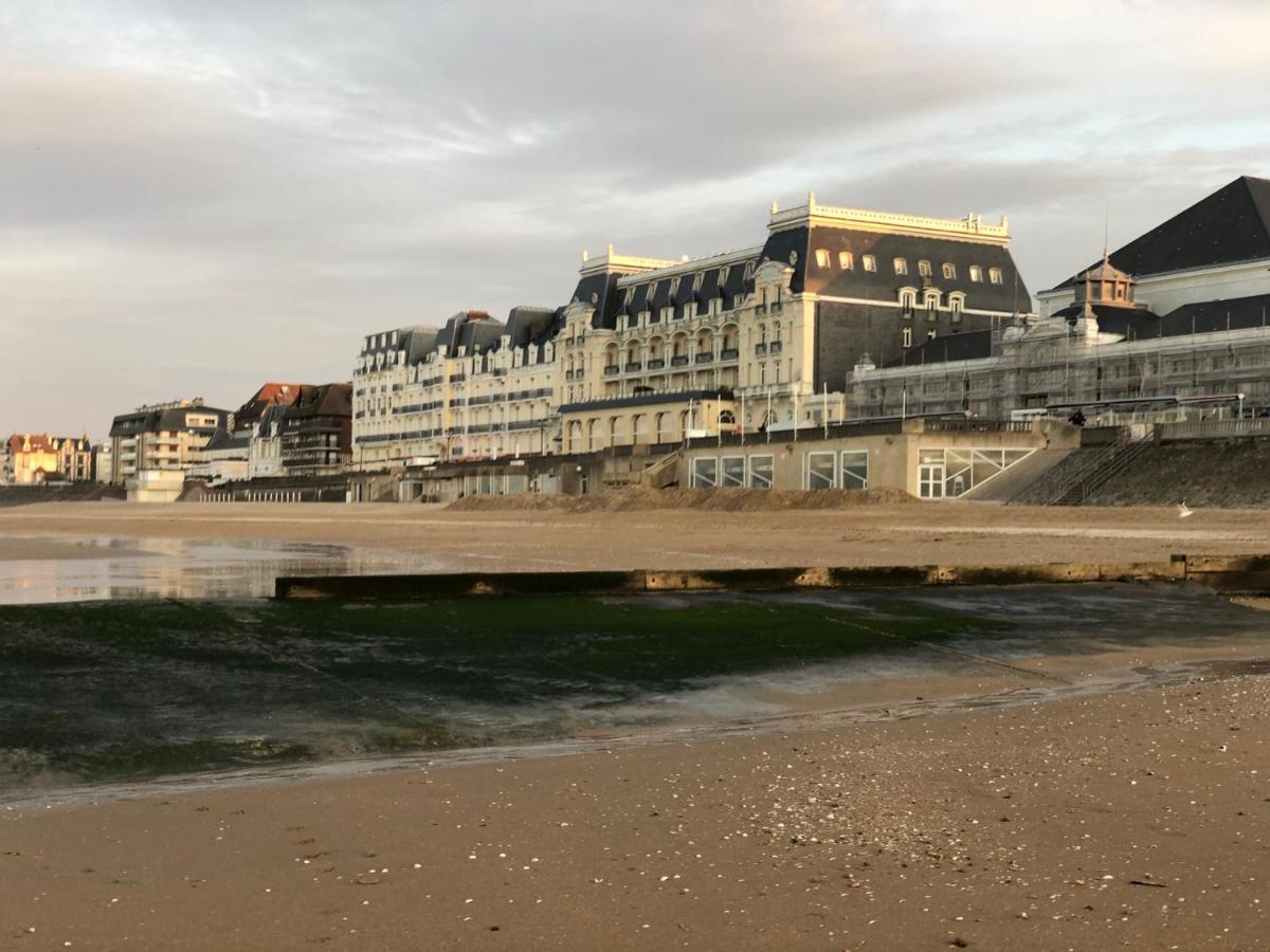 Cabourg Plage A 200M Plage Eksteriør bilde